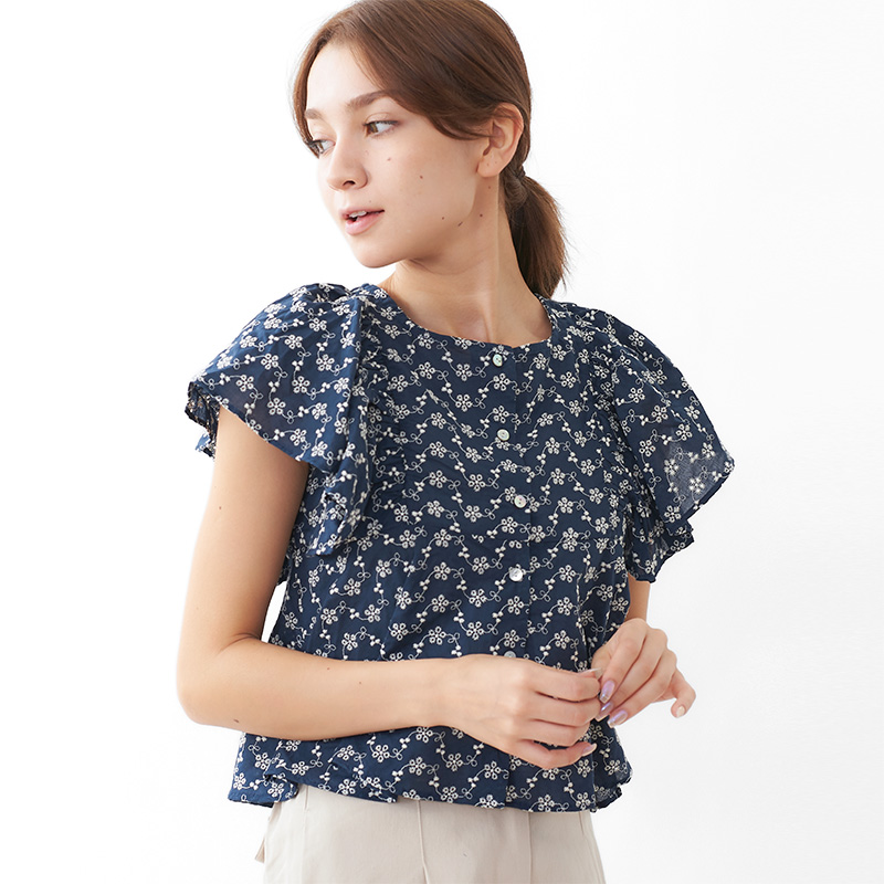 【OUTLET】butterfly flower top〜ﾊﾞﾀﾌﾗｲﾌﾗﾜｰﾄｯﾌﾟ