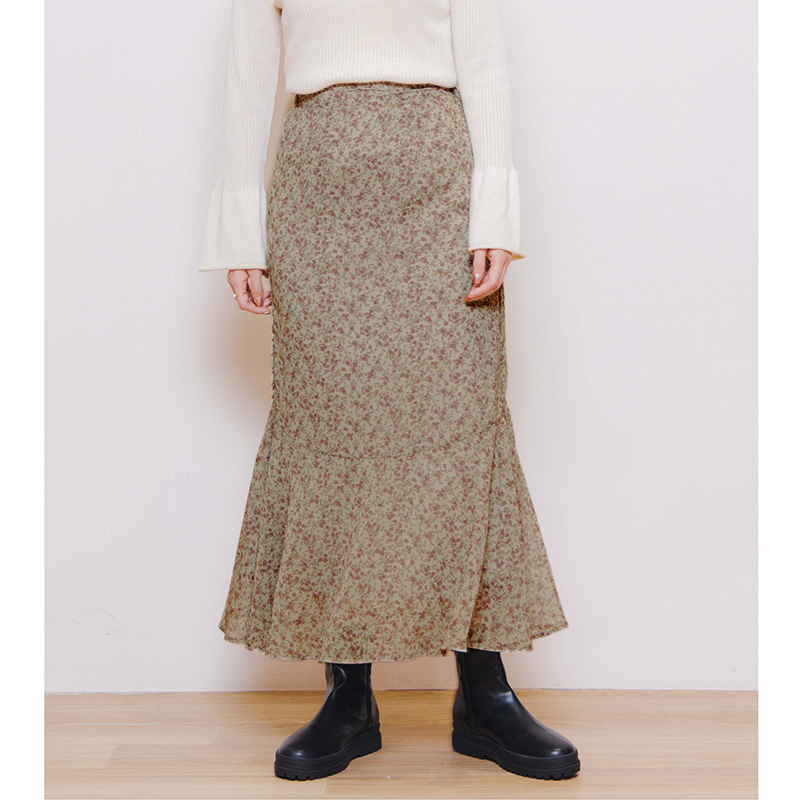 tiered bloom skirt〜ﾃｨｱｰﾄﾞﾌﾞﾙｰﾑｽｶｰﾄ