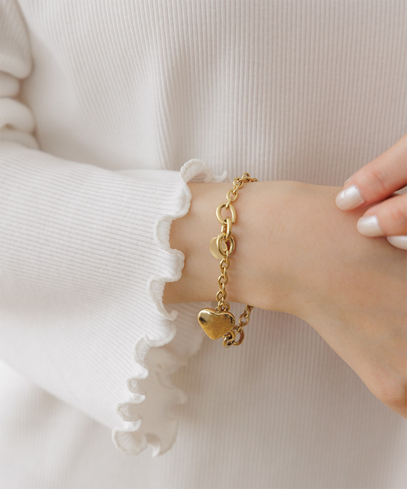 heart charm bracelet〜ﾊｰﾄﾁｬｰﾑﾌﾞﾚｽﾚｯﾄ