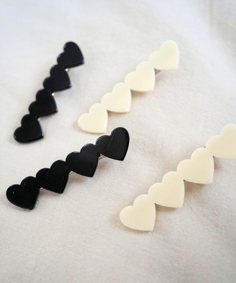 monotone heart clip`İʰĸد