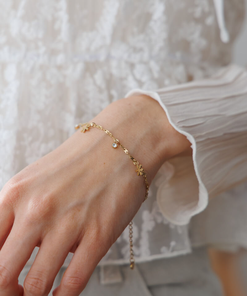 drop flower bracelet`ۯܰڽگ