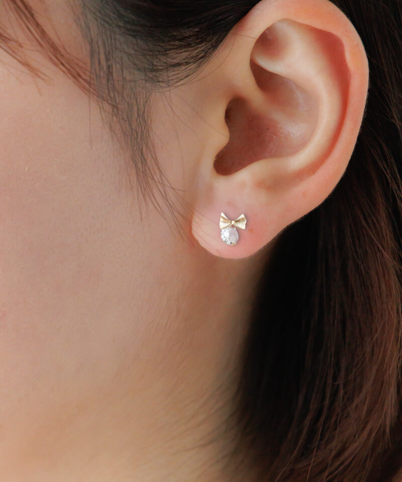 weekend ribbon pierce`߱