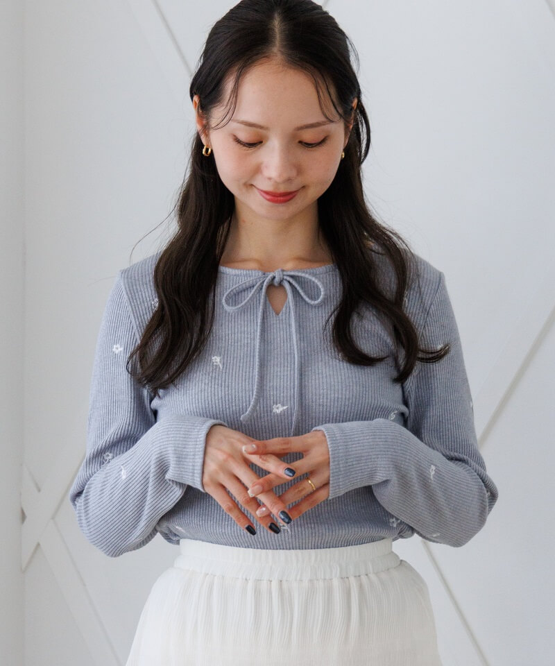 bloom rib top�`��ٰ����į��